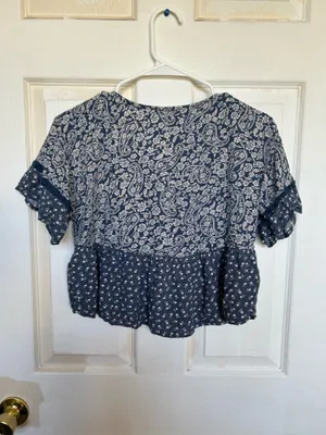 American Eagle Crop Top Boho Floral - size xs thumbnail 2