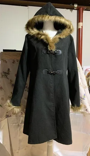 Black Faux Fur Trimmed Jacket thumbnail 2