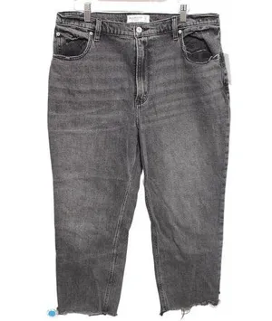 Abercrombie & Fitch The Ankle Straight Ultra High Rise Black Jeans Size 33 16 R thumbnail 1