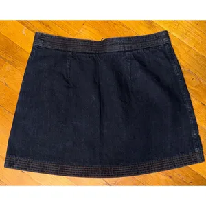 Abercrombie & Fitch Denim Mini Skirt Size 6 Dark Wash Zip Front Cotton Jean Y2K thumbnail 9