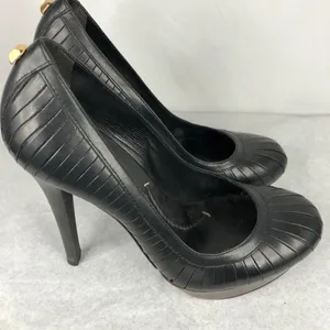 BCBGMAXAZRIA Leather‎ Heels thumbnail 2