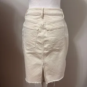Banana Republic Button Fly Raw Hem Denim Pencil‎ Skirt Women 2P Cream Minimalist thumbnail 3