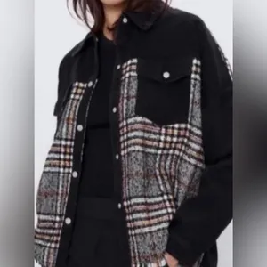 ZARA Contrast Black Denim & Tweed Plaid Mix Snaps Outer Jacket Shaket Size Large thumbnail 4