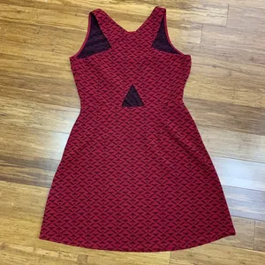 Hollister Fit & Flare Dress Womens Size Medium Red Geometric‎ Sleeveless Casual thumbnail 3