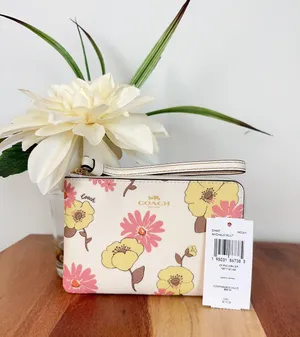 Coach NWT Corner Zip Wristlet With Floral Cluster Print thumbnail 2