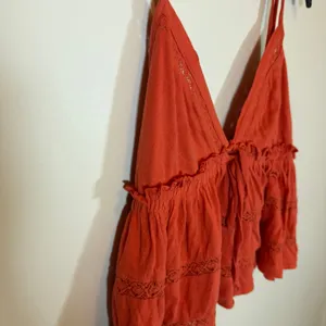 Urban Outfitters Burnt Orange Babydoll V-Neck Cropped Tank Womens M Festival thumbnail 2