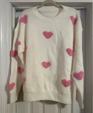 Cozy White Sweater with Pink Heart Accents thumbnail 1