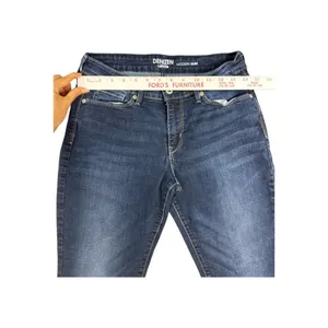 Denizen from Levi's Modern Slim Cuffed Ankle‎ Capri Jeans Women's 29 Summer Casual thumbnail 5