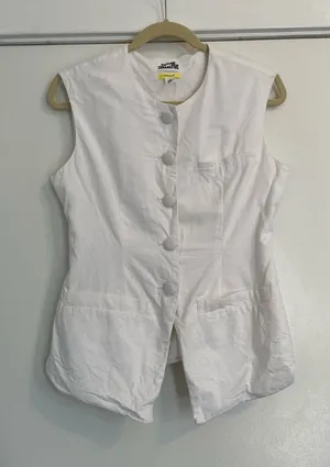 Future Collective White Sleeveless Button-Front Vest cotton blend women’s size 8 thumbnail 1