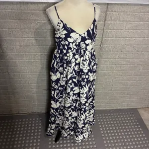 A New Day Womens Navy White Floral‎ Seersucker Maxi Dress Adjustable Straps Med thumbnail 3
