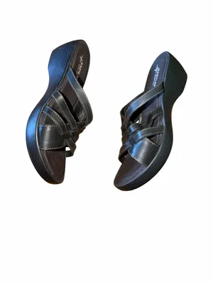 Eastland Black Women's Slip-On Woven Strap Mules Sandals Size 10 W thumbnail 4