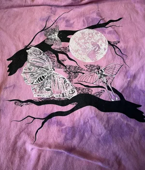 Hot Topic T-Shirt thumbnail 2
