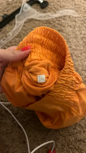 Lululemon Hotty Hot 2.5" thumbnail 2