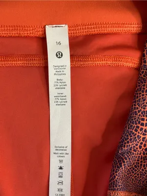Lululemon Invigorate High-Rise Crop 23" Size 16 W6BGES thumbnail 4
