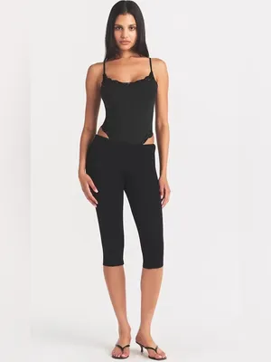 SKIMS Fits Everybody Black Cami Lace-Trim Bodysuit Size S thumbnail 2