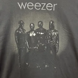 Weezer The black Album Cover graphic T-Shirt XL thumbnail 2