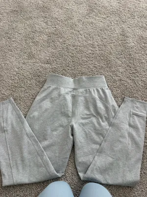 Gray Lululemon Joggers thumbnail 4