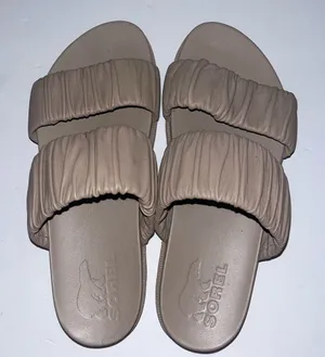 Sorel Women's Taupe Ruched Double-Strap Slide Sandals thumbnail 1