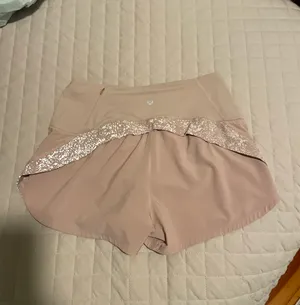 Lululemon Run The Line Short Reflective 3” thumbnail 4