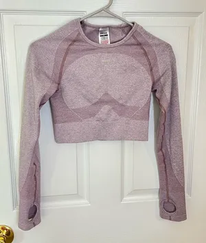 Gymshark Cropped Long Sleeve thumbnail 1
