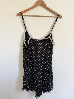 Victoria’s Secret Polka Dot Romper Size Medium Pajama PJ Lounge Y2K Modal comfy thumbnail 6