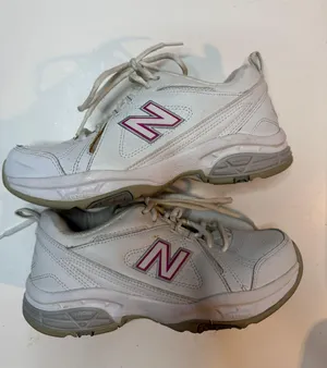 New Balance Womens 608 V3 Size 7.5 #WX608V3P thumbnail 6