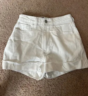 Hollister Jean Shorts thumbnail 1
