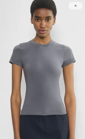 Smooth Seamless Aritzia Willow T-Shirt thumbnail 1
