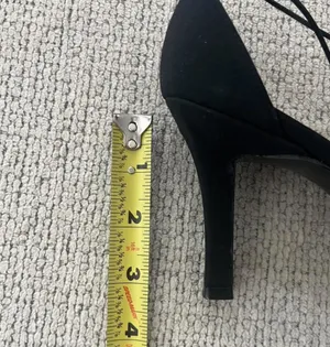 Stuart Weitzman Heels Black thumbnail 8
