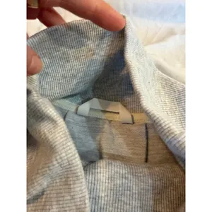 Lululemon Turtleneck Sweatshirt High Lines Pullover Size 8 thumbnail 6