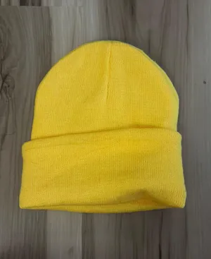 Yellow beanie thumbnail 2
