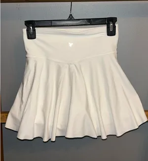 Old Navy Powersoft Skort thumbnail 2