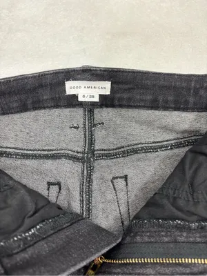 Good American Black Skinny High-Rise Jeans Size 6/28 thumbnail 5
