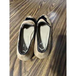 C Wonder Loafers Flats Camel Brown Sz 7 Womens Slip On Shoes DachshundPreppy thumbnail 4