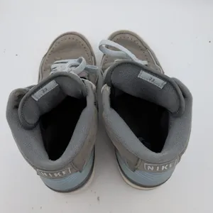 Nike‎ Air Jordan 2 Retro Cool Grey Womens Size 8 Sneakers FB8871-041 thumbnail 6