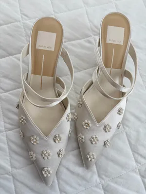 DV by Dolce Vita Kenton Ivory Floral Pearl Pointed Toe Mule Heels Size 8 Coquette Bridal $135 thumbnail 2