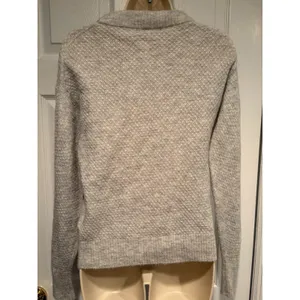 Quince Merino Wool Baby Alpaca Blend Sweater Sz XS Light Gray Minimalist‎ Cozy thumbnail 2