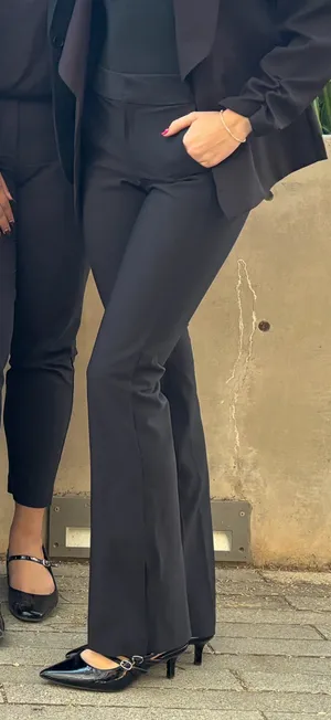 Athleta Stellar Flare Trousers Black thumbnail 2