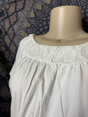 white lightweight plain summer blouse / top Size 28W thumbnail 3