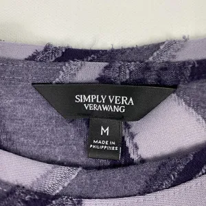 Simply Vera Vera Wang Shirt Womens Medium Purple Asymmetrical Hem Abstract‎ Top thumbnail 3