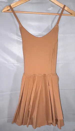 Offline by Aerie Pleated Active Tennis Dress Small Tan Brown Preppy Workout NWT thumbnail 1