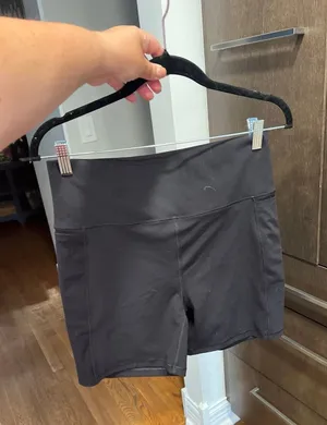 Vuori black biker shorts size XL 5" inseam thumbnail 1