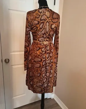 Snake print evening dress thumbnail 5