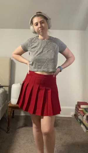 Red Pleated Skort Size L thumbnail 1