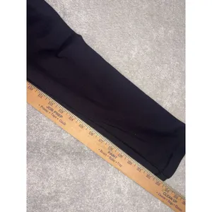 black lululemon cropped leggings size 4 thumbnail 8