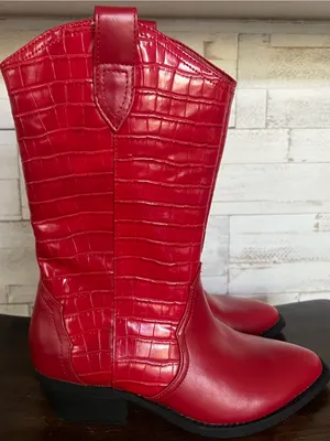 DV by Dolce Vita Korbella Women's Western boots in a vibrant red. Size 7 thumbnail 1