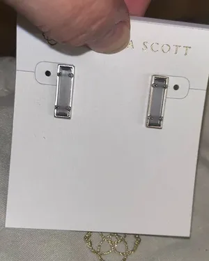 New Kendra Scott Lady Earrings  thumbnail 1