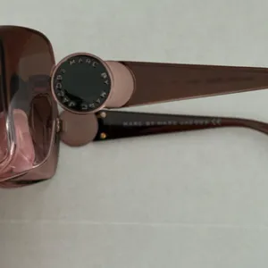 Marc By‎ MARC JACOBS Women's Sunglasses. thumbnail 4