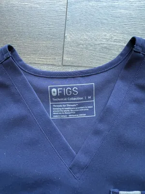 FIGS Jogger Scrub Set  thumbnail 3