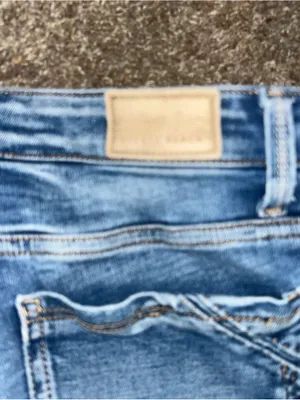 Buckle Black Women’s Ankle Skinny Denim Jeans Fit 93 Sz 26 Inch thumbnail 9